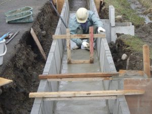青島地内水路改修工事